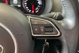 musta Audi A3 2013 kuva 13.