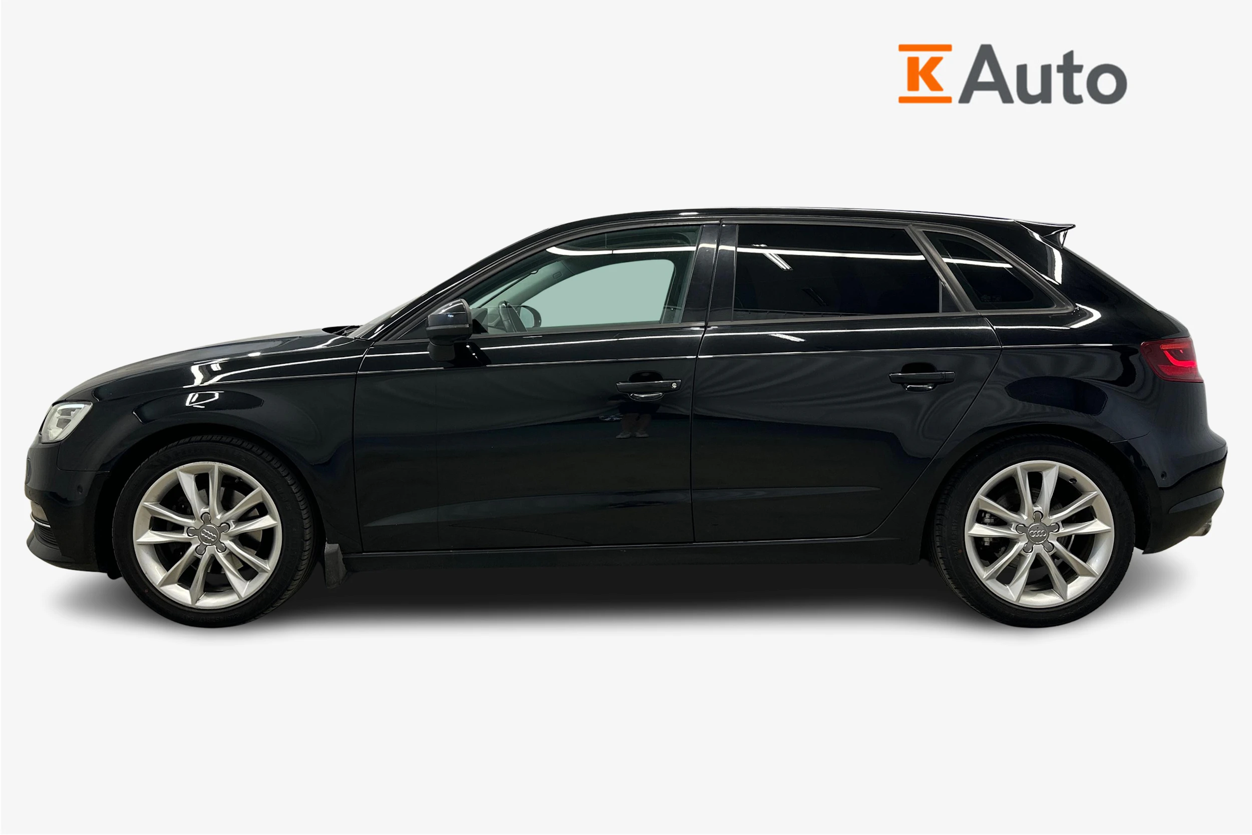 musta Audi A3 2013 kuva 5.