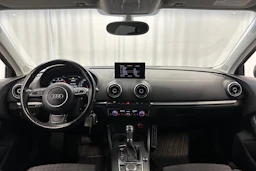 musta Audi A3 2013 kuva 11.