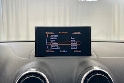 musta Audi A3 2013 kuva 16.