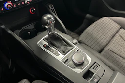 musta Audi A3 2013 kuva 17.