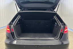 musta Audi A3 2013 kuva 21.