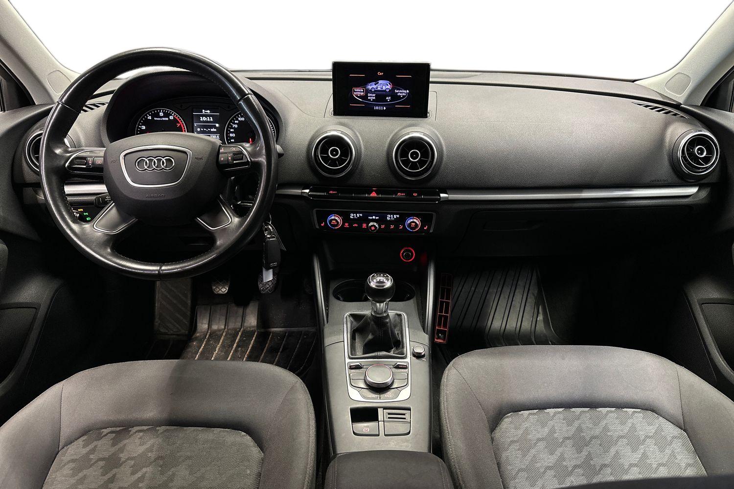 Audi A3 2013, photo 7/23