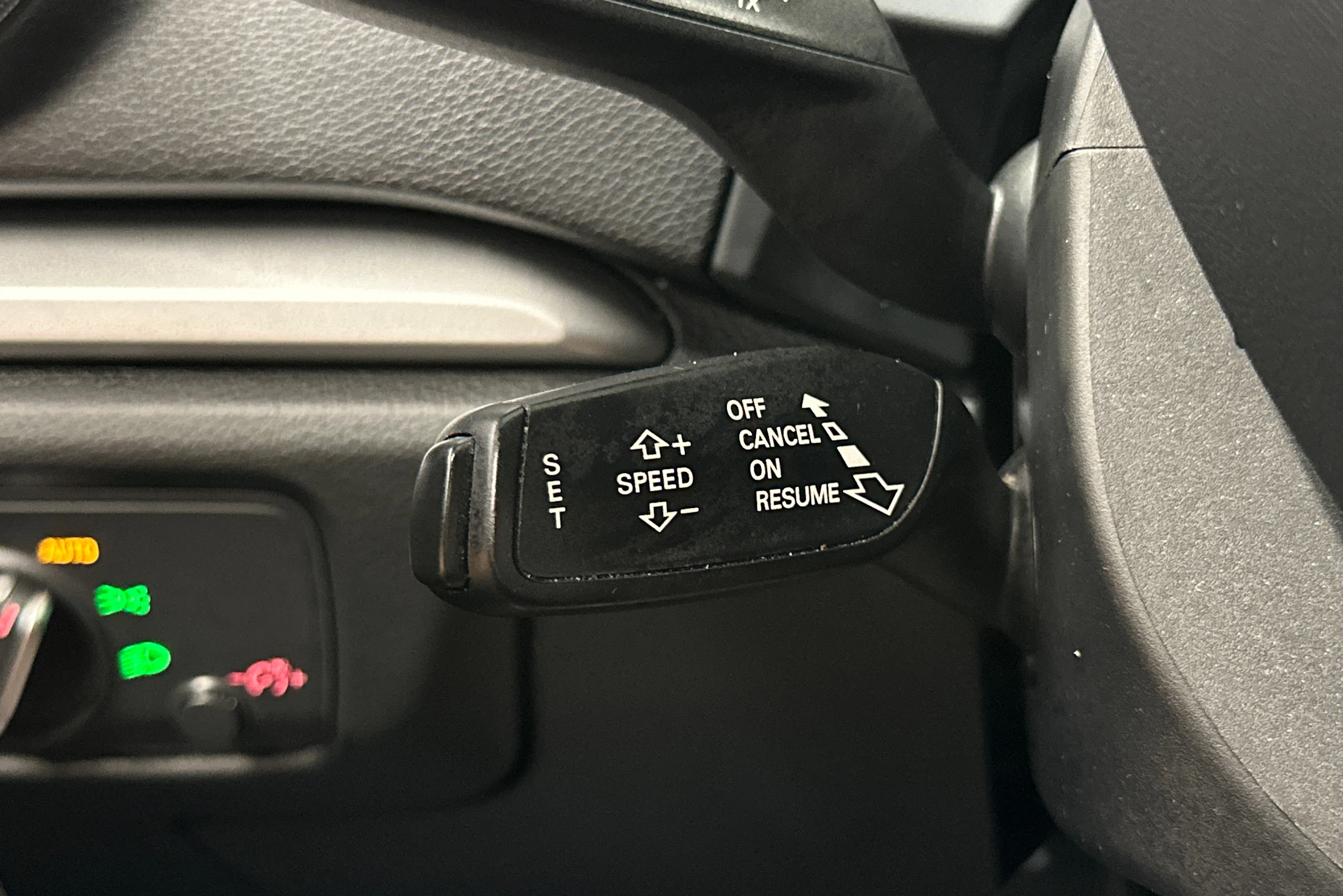 valkoinen Audi A3 2013 kuva 19.