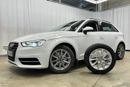 valkoinen Audi A3 2013 kuva 24.