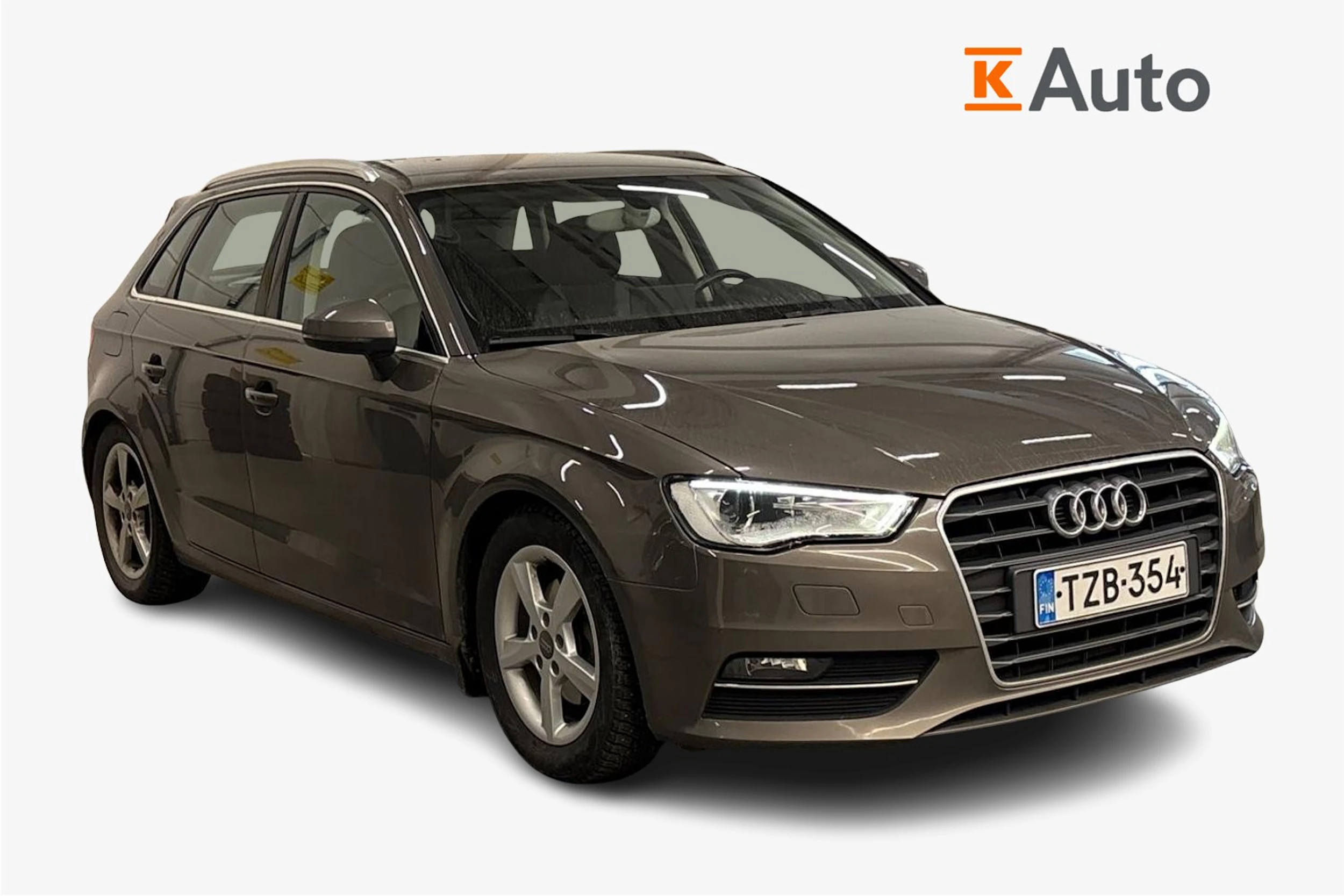 harmaa Audi A3 2013 kuva 1.