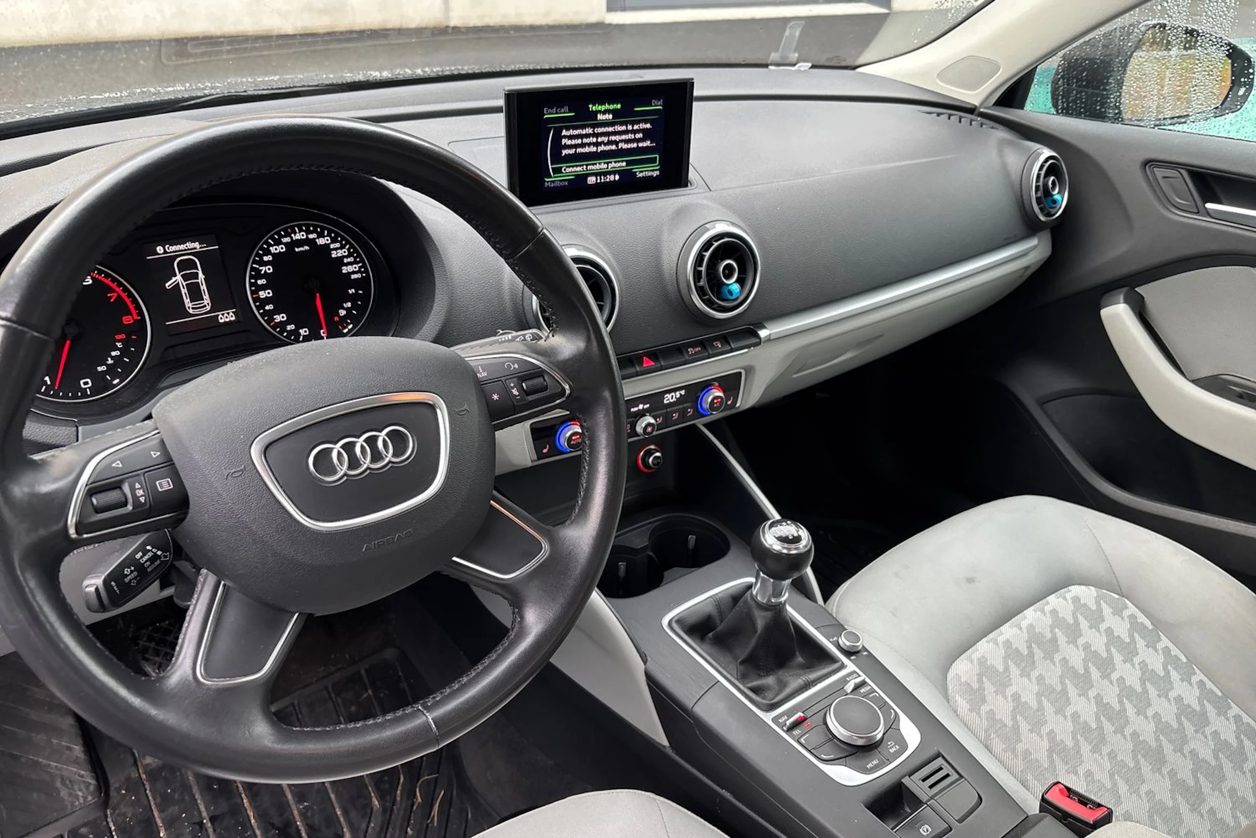 musta Audi A3 2013 kuva 4.