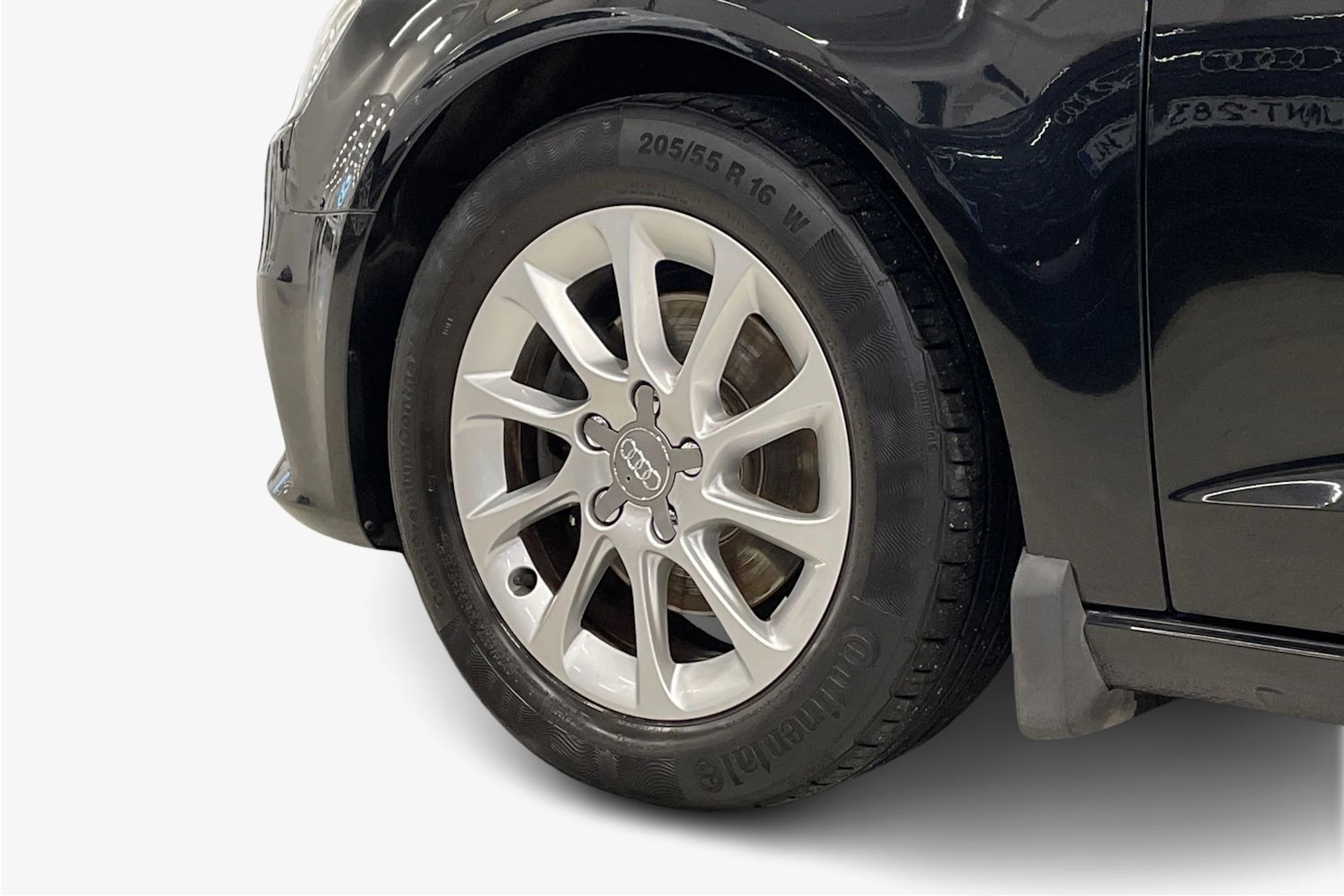 musta Audi A3 2014 kuva 16.