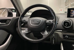 musta Audi A3 2014 kuva 20.