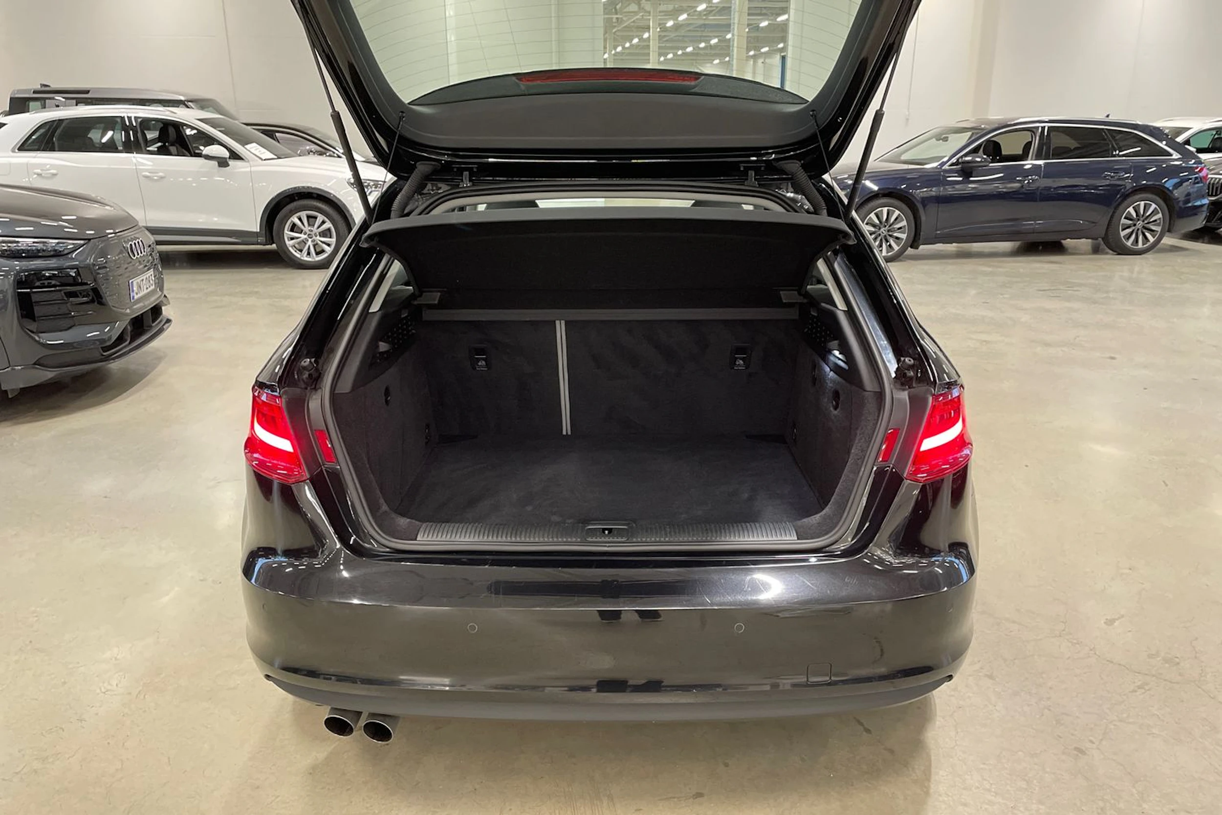 musta Audi A3 2014 kuva 29.
