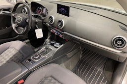 harmaa Audi A3 2014 kuva 26.