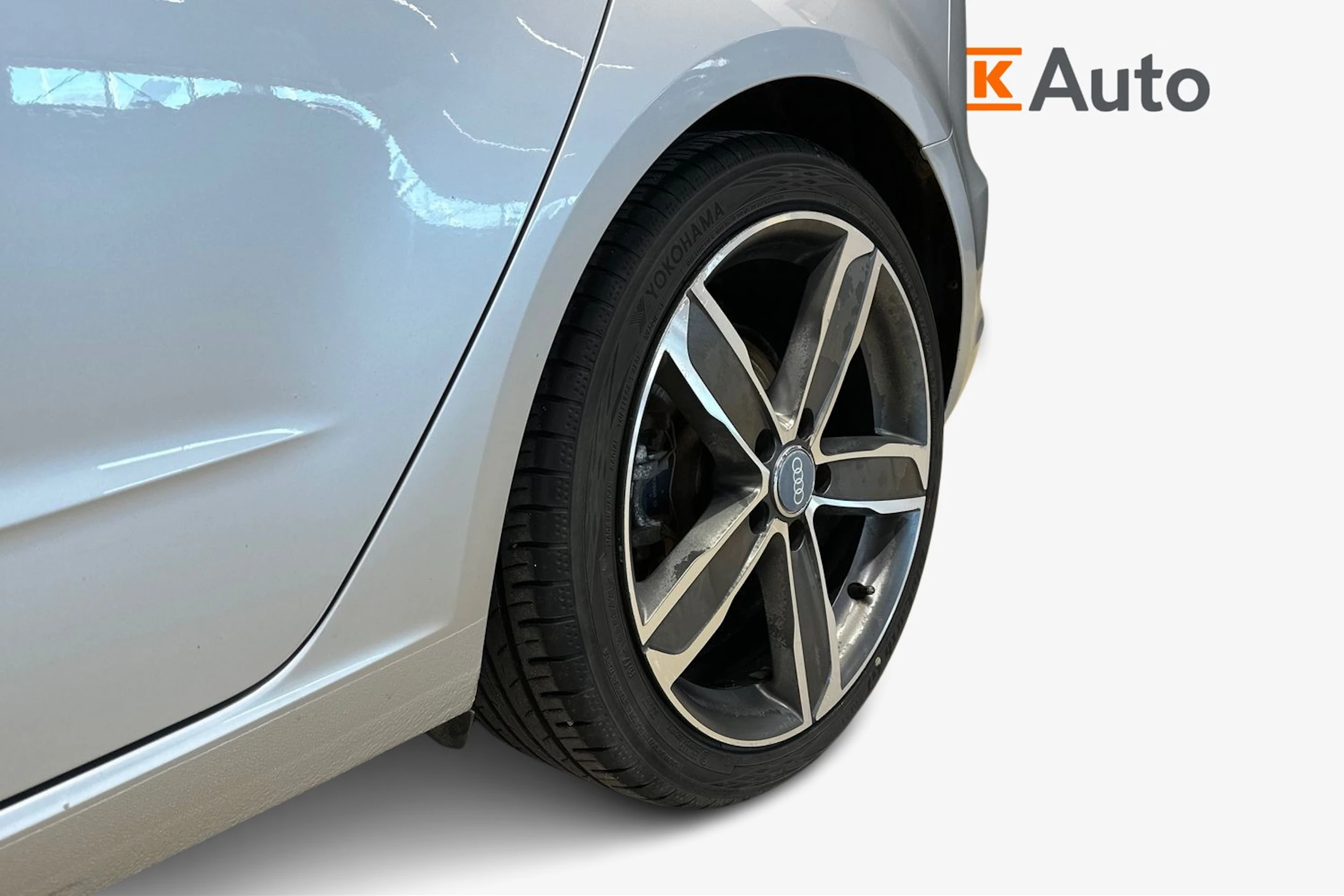 hopea Audi A3 2014 kuva 9.