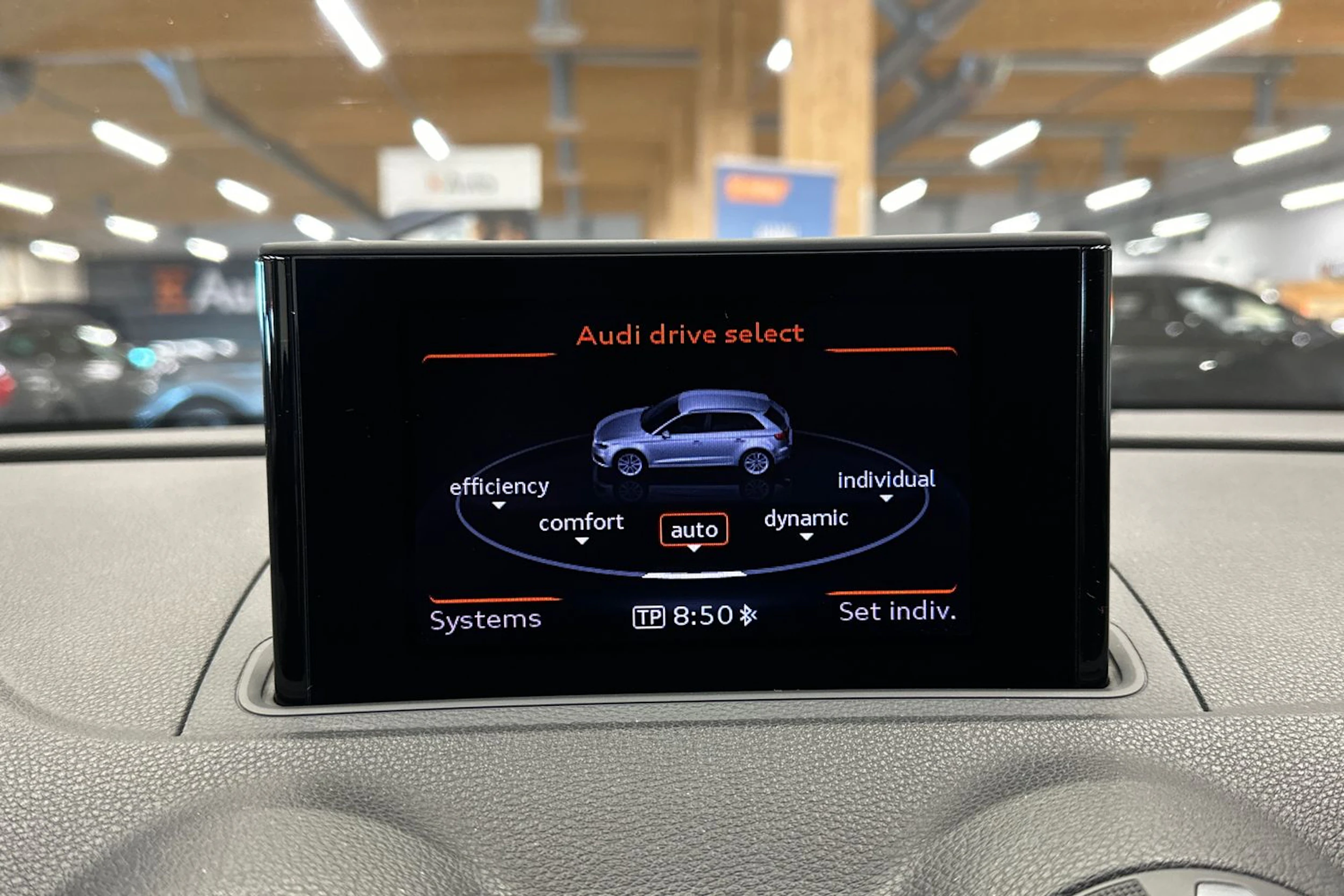 hopea Audi A3 2014 kuva 13.