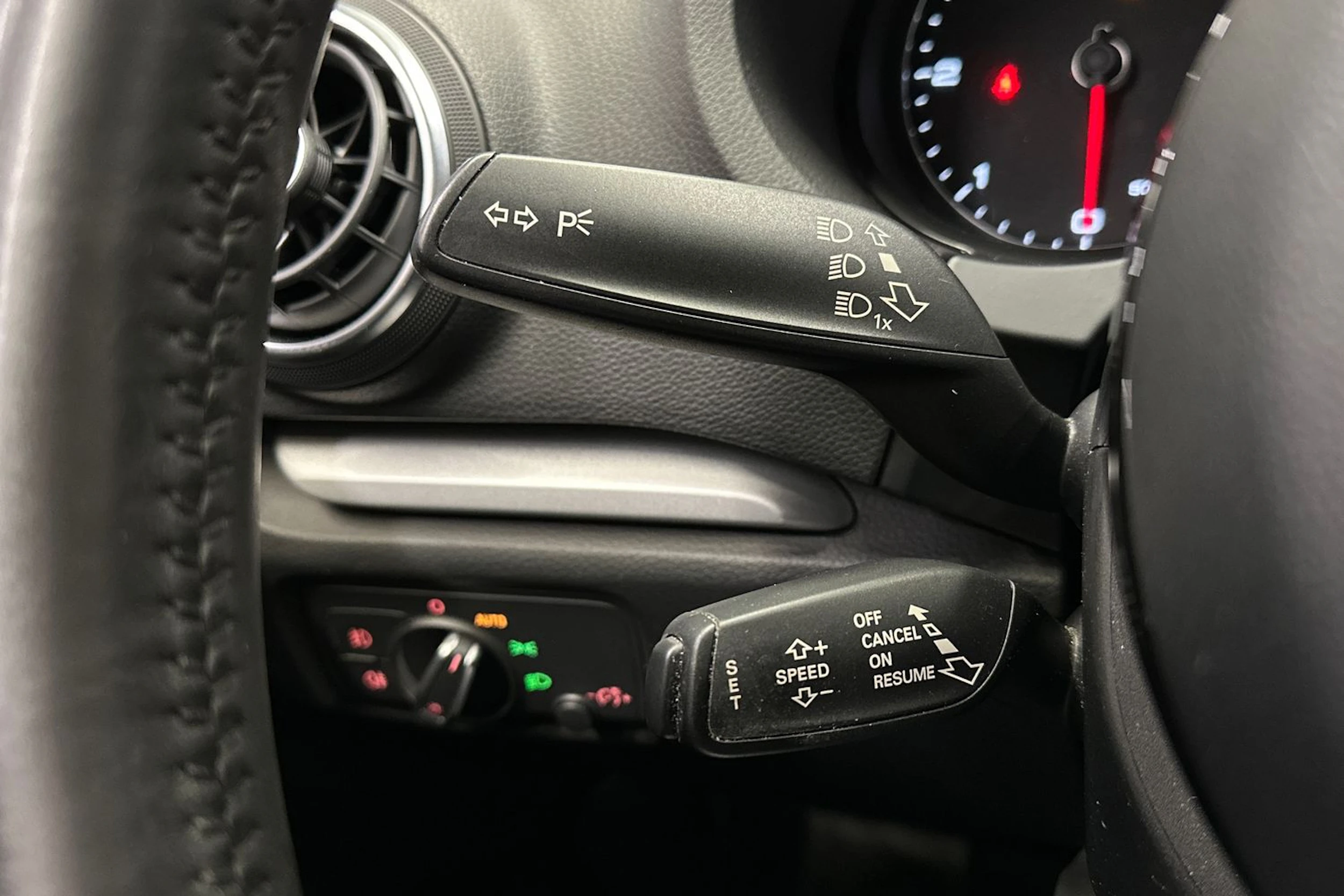 hopea Audi A3 2014 kuva 18.