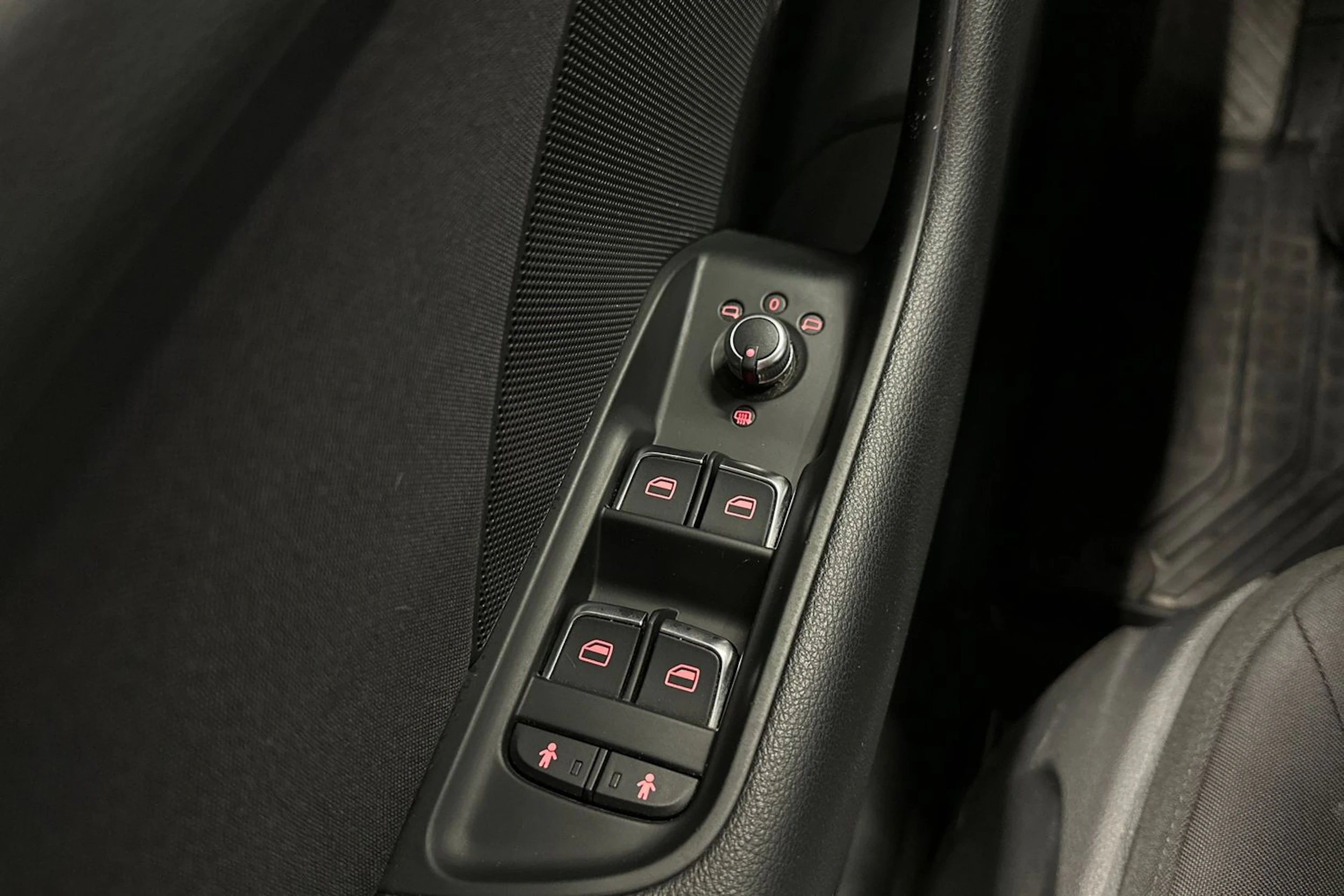 valkoinen Audi A3 2013 kuva 19.