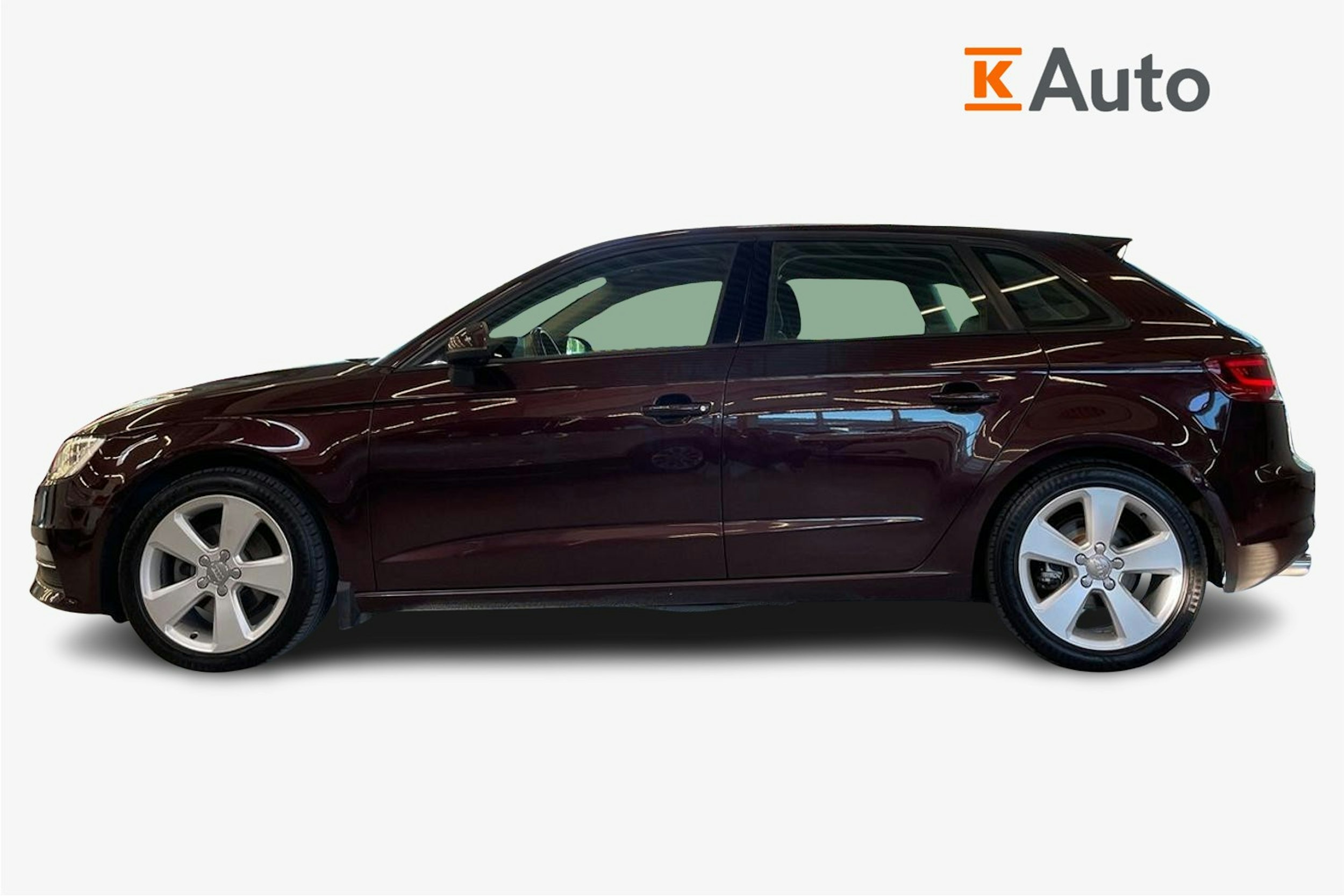 punainen Audi A3 2014 kuva 6.