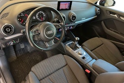 punainen Audi A3 2014 kuva 7.