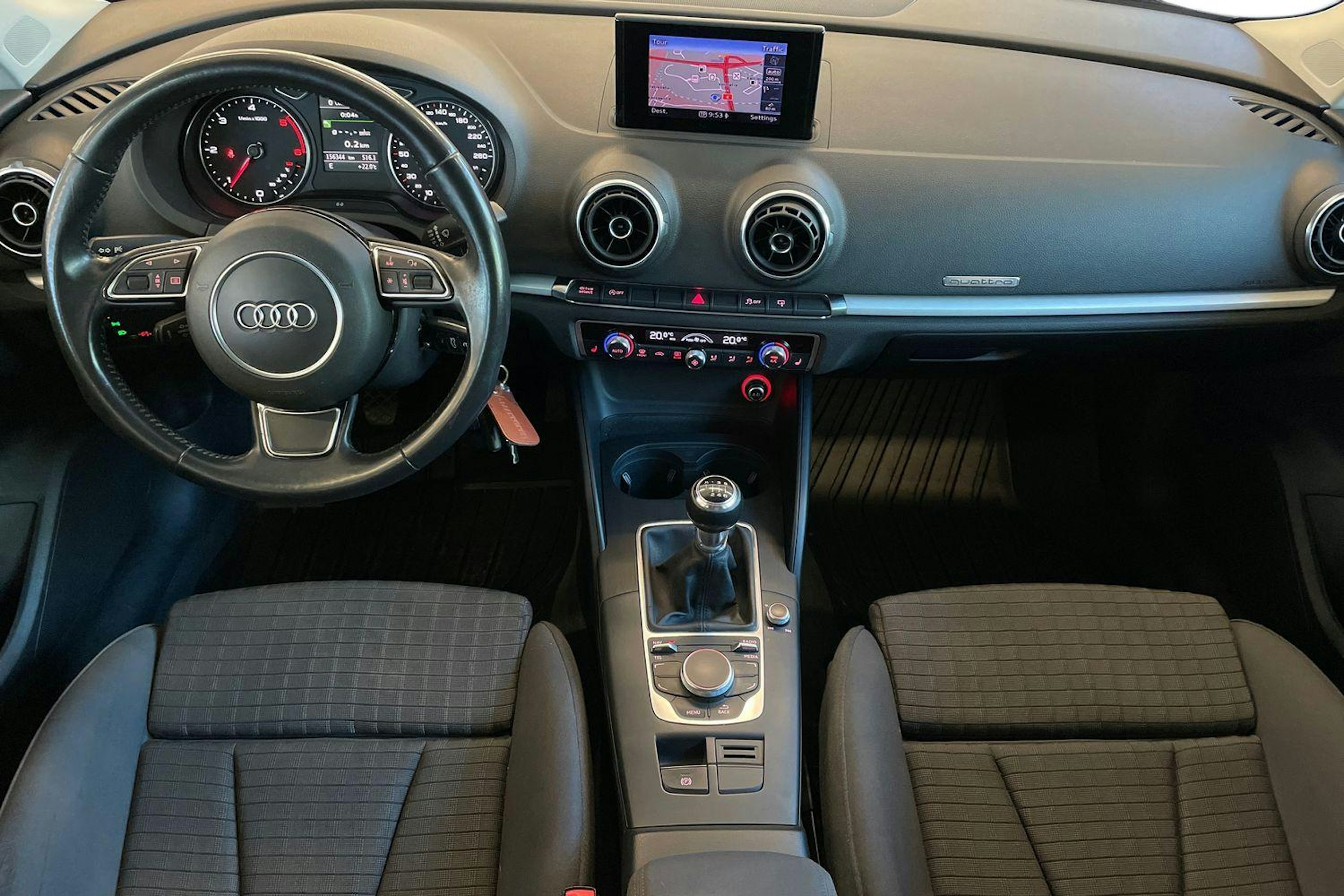 punainen Audi A3 2014 kuva 9.