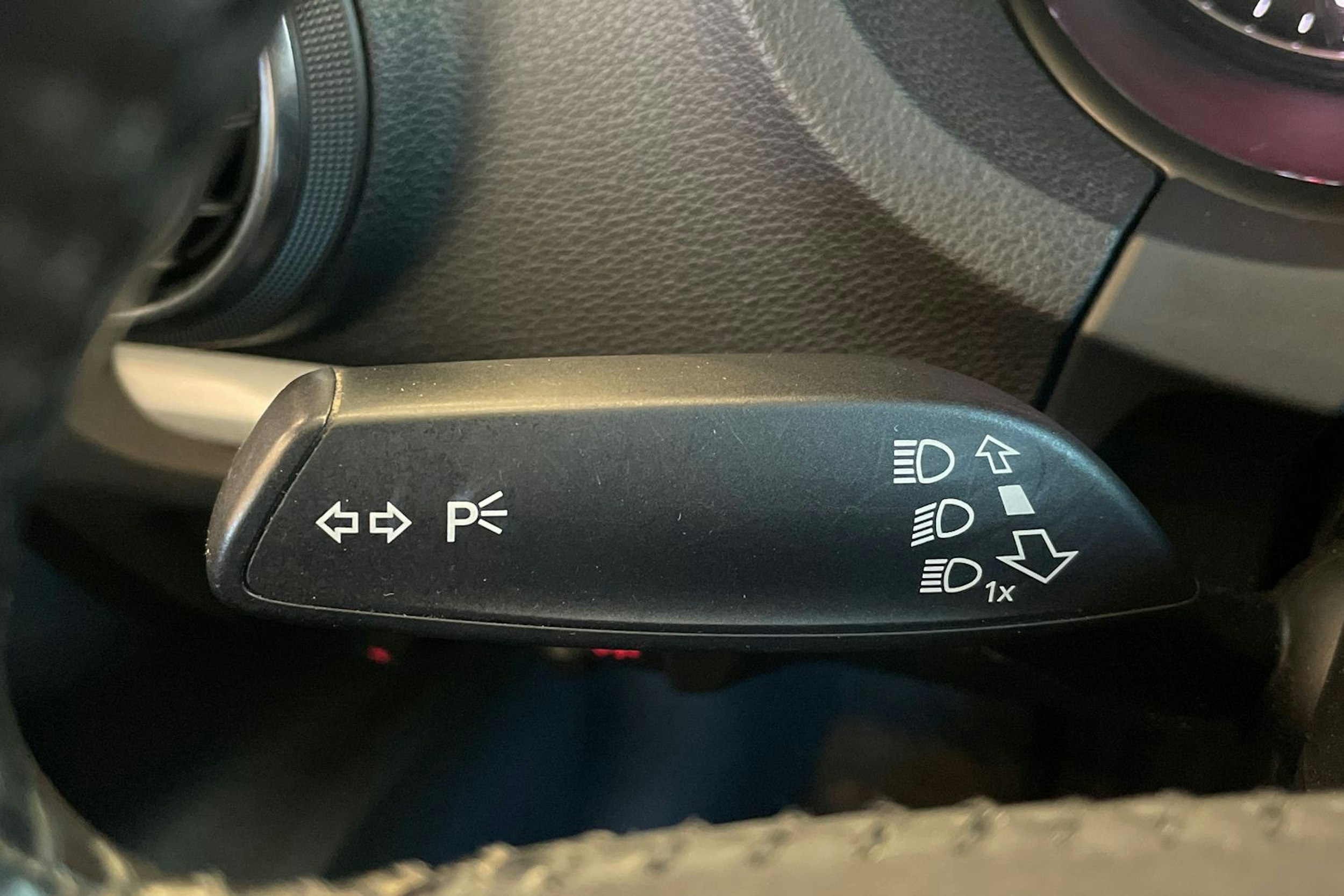 punainen Audi A3 2014 kuva 18.