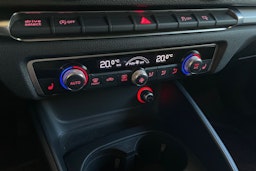 punainen Audi A3 2014 kuva 24.