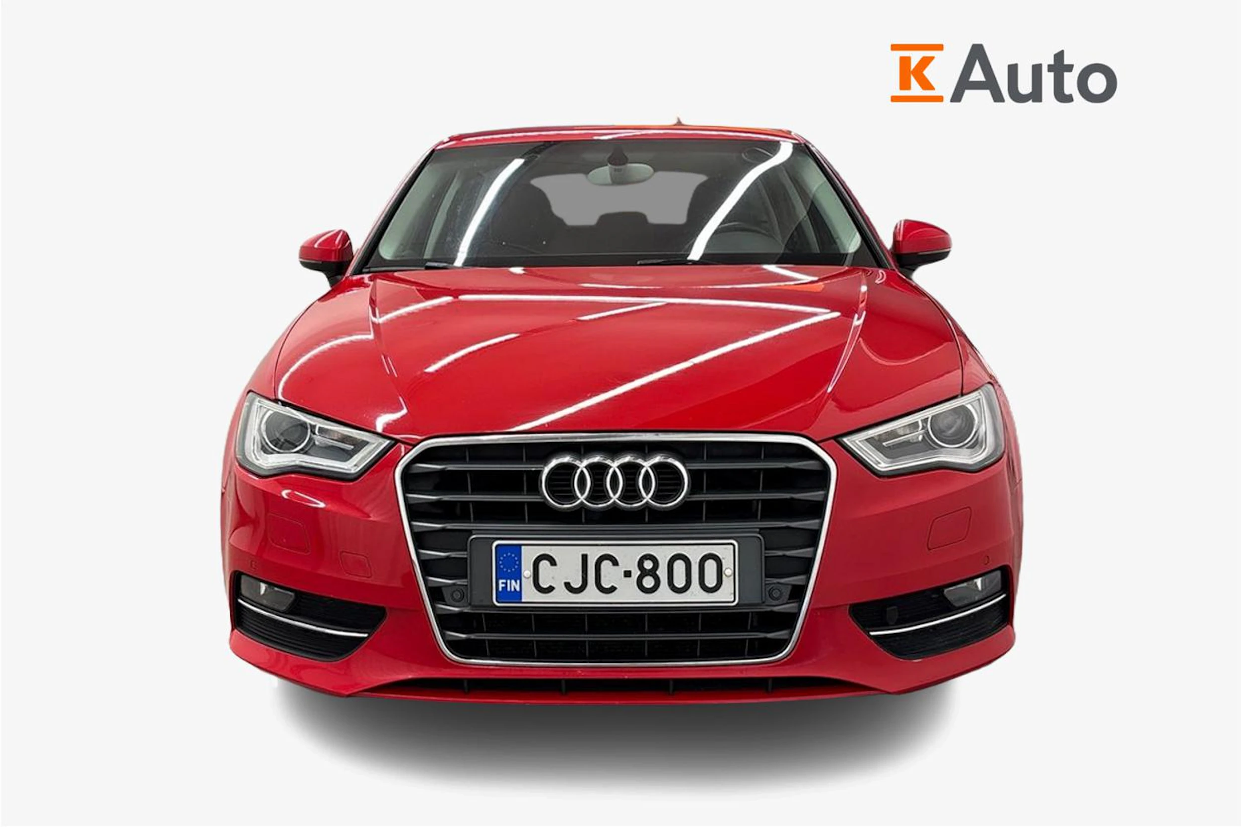 punainen Audi A3 2014 kuva 4.