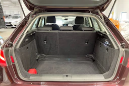 met. punainen Audi A3 2014 kuva 12.