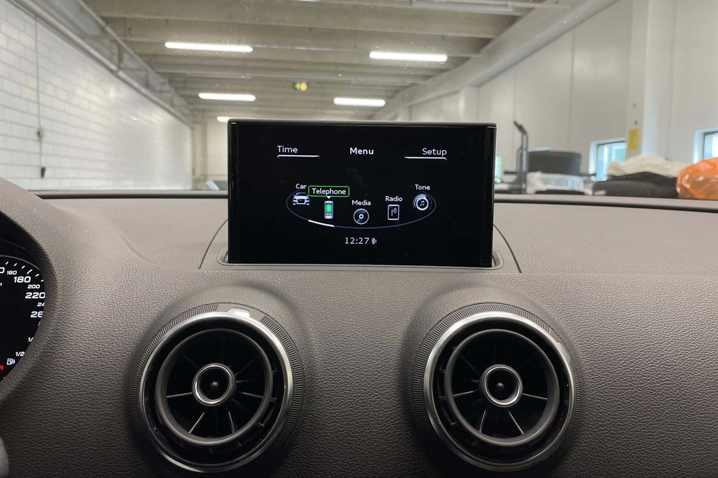 met. punainen Audi A3 2014 kuva 14.