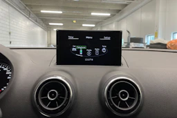 met. punainen Audi A3 2014 kuva 14.