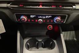 met. punainen Audi A3 2014 kuva 17.