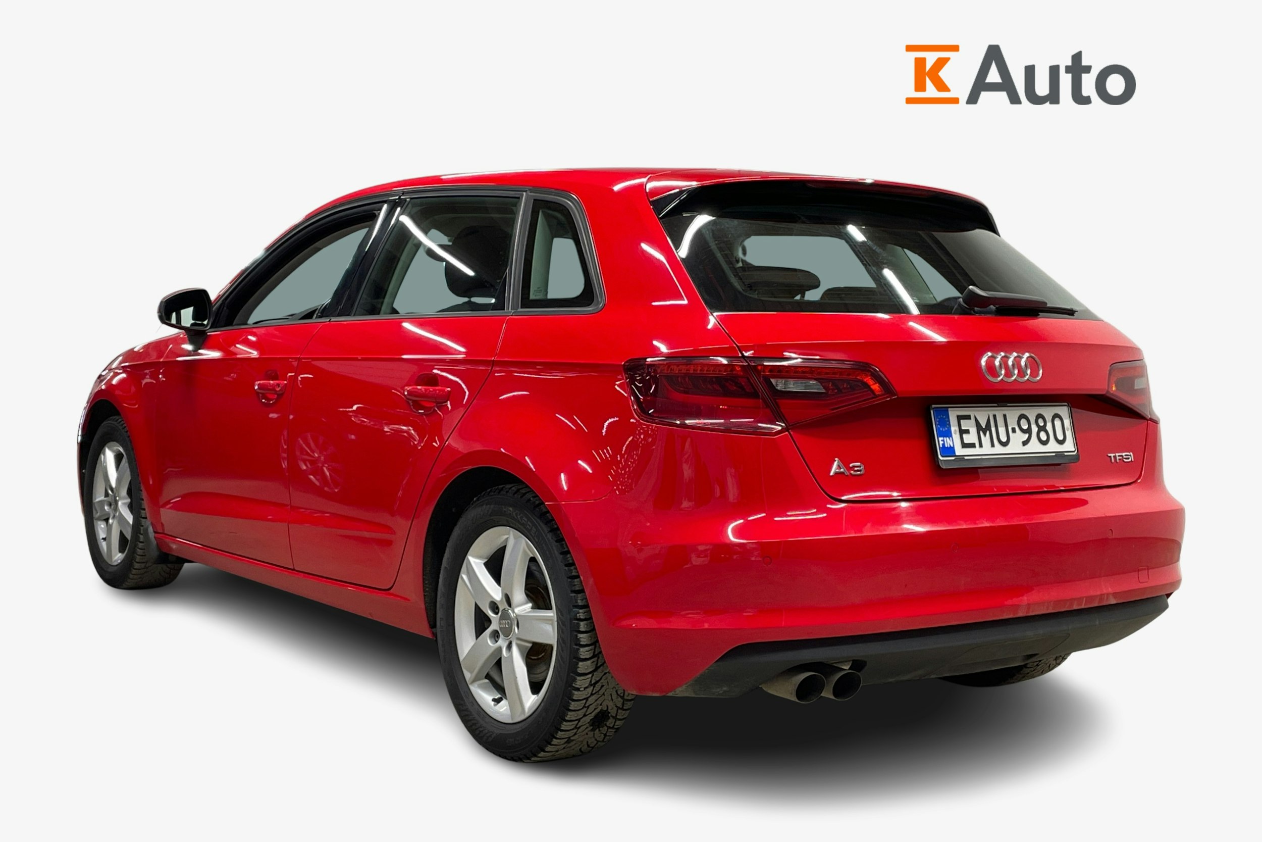 punainen Audi A3 2014 kuva 2.