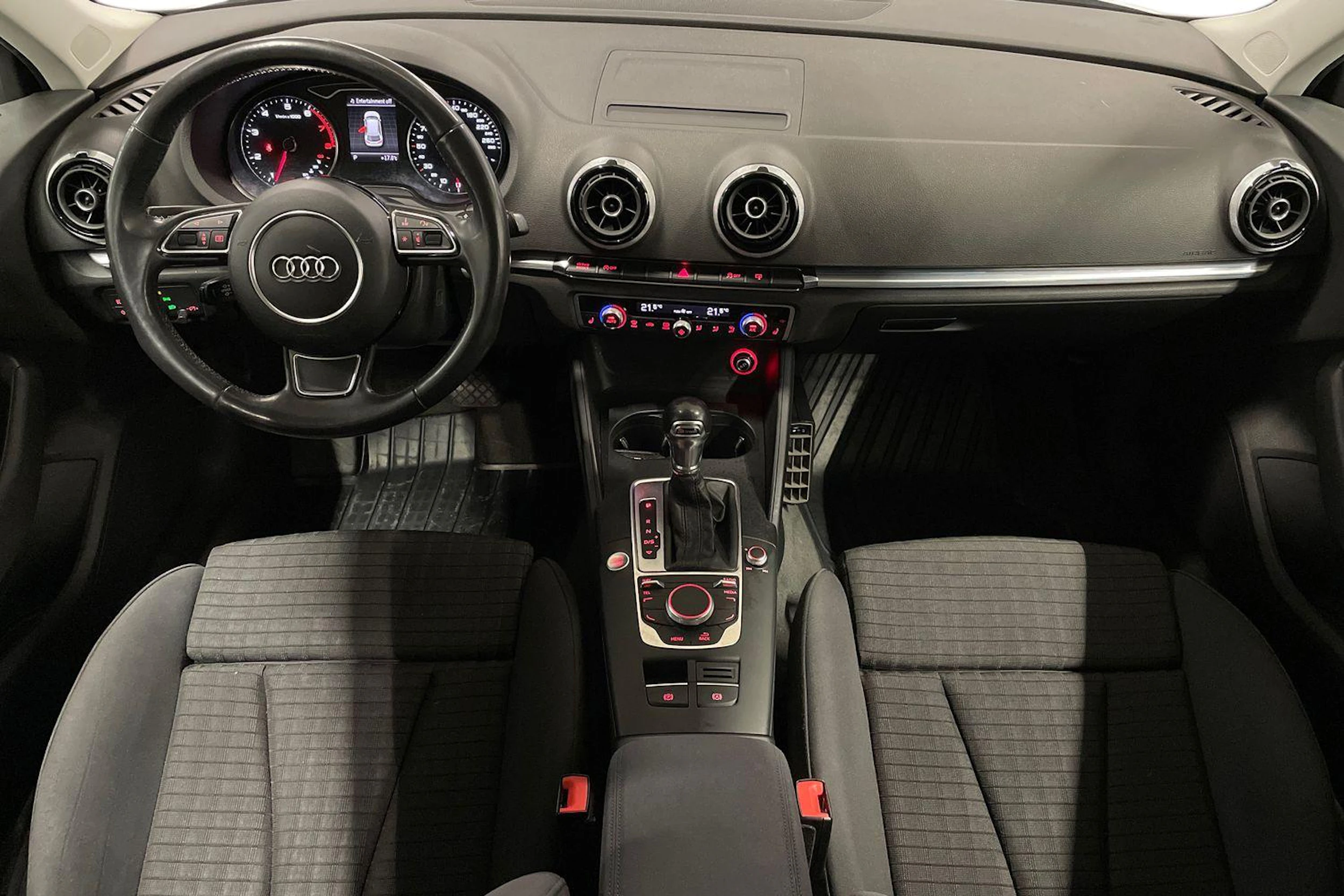 hopea Audi A3 2014 kuva 7.
