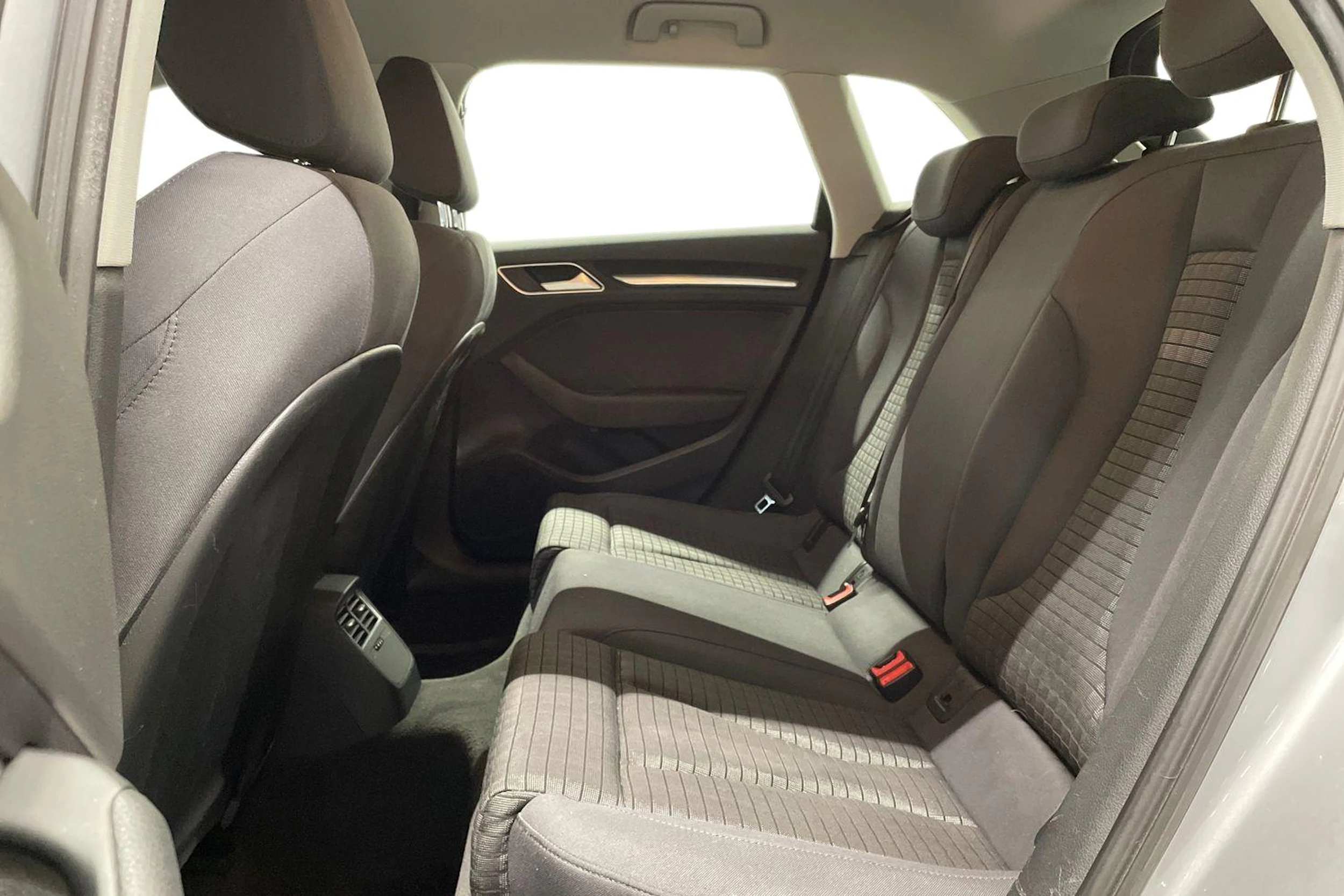 hopea Audi A3 2014 kuva 8.