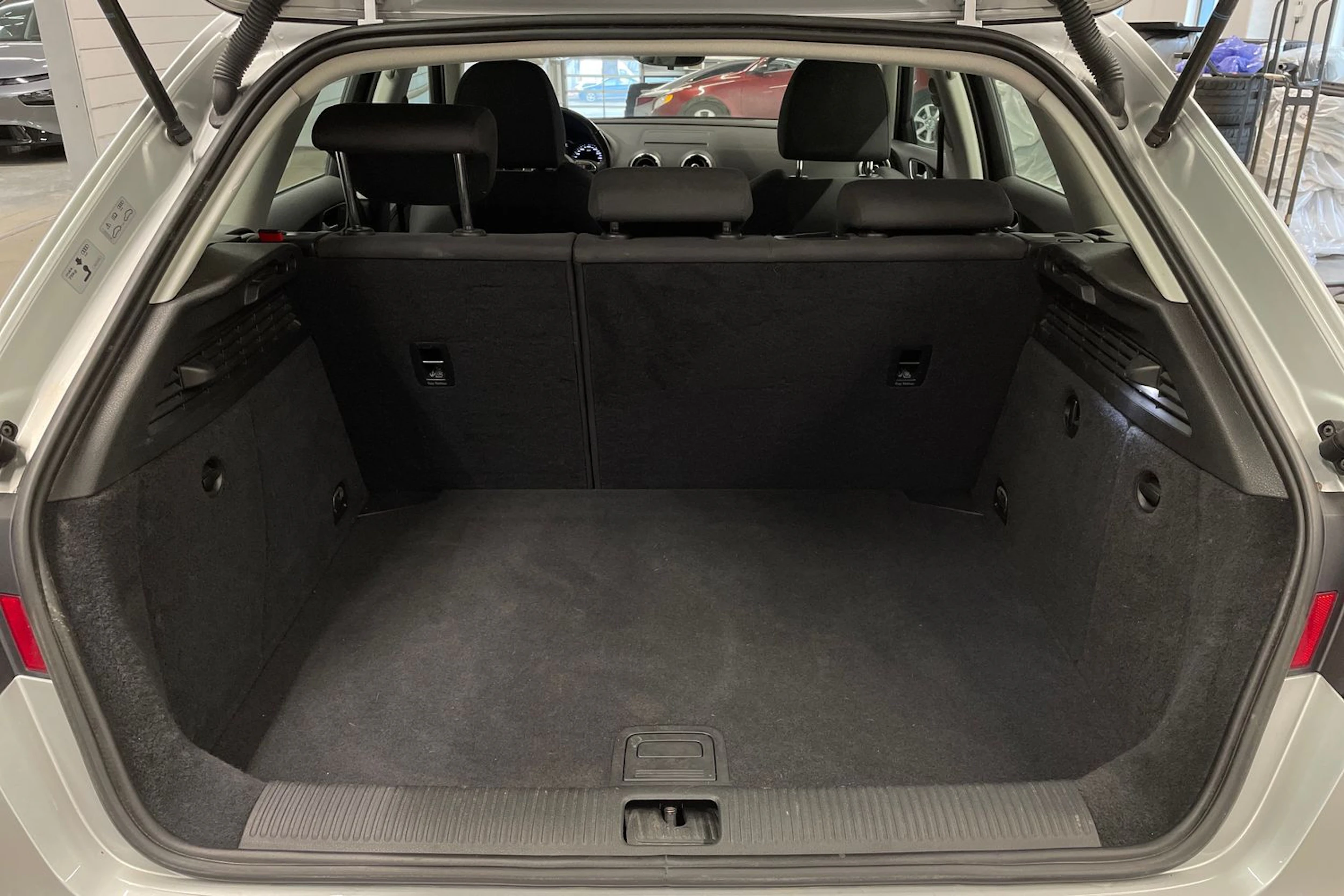 hopea Audi A3 2014 kuva 12.