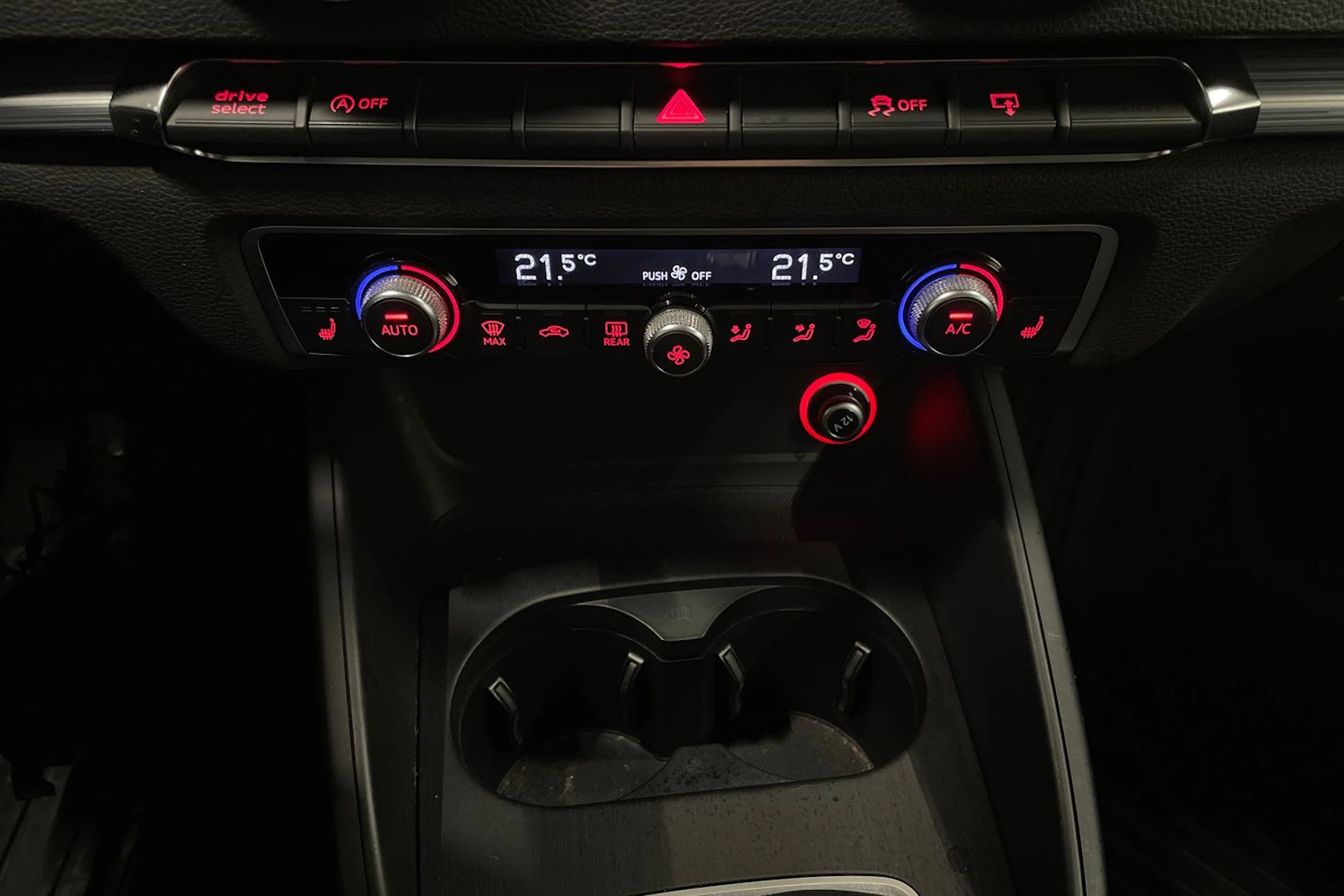 hopea Audi A3 2014 kuva 14.