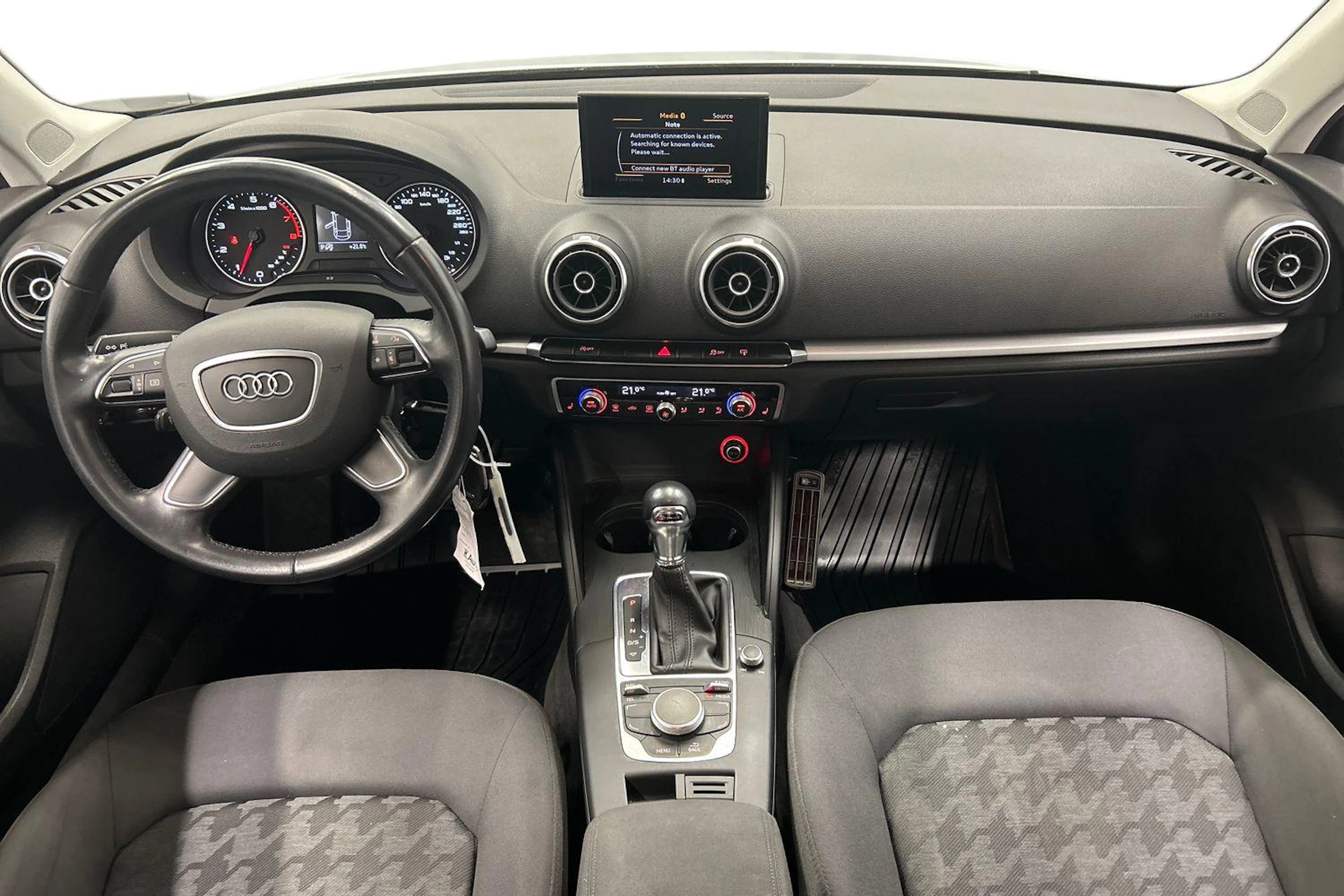 hopea Audi A3 2014 kuva 7.