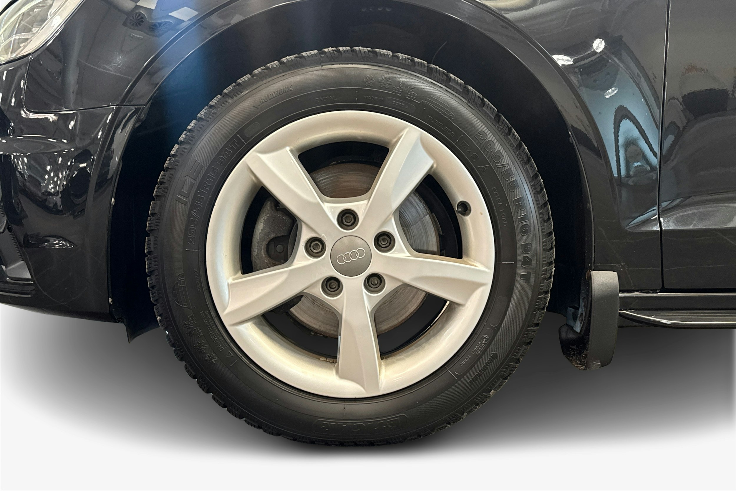 musta Audi A3 2015 kuva 9.