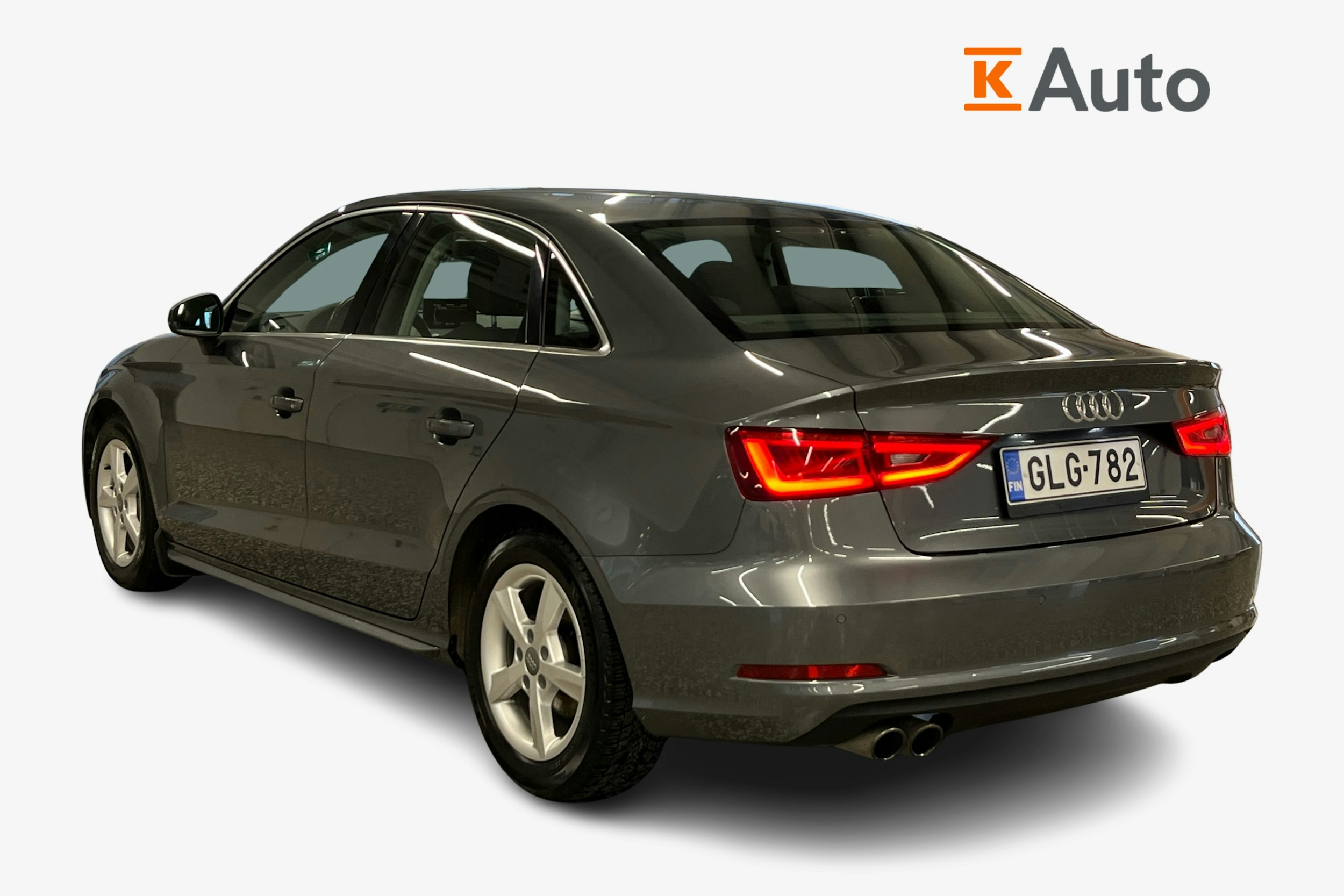 harmaa Audi A3 2014 kuva 2.