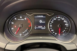 musta Audi A3 2014 kuva 17.