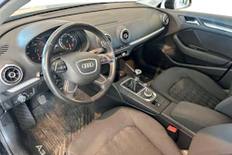 musta Audi A3 2014 kuva 3.