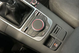 musta Audi A3 2014 kuva 21.