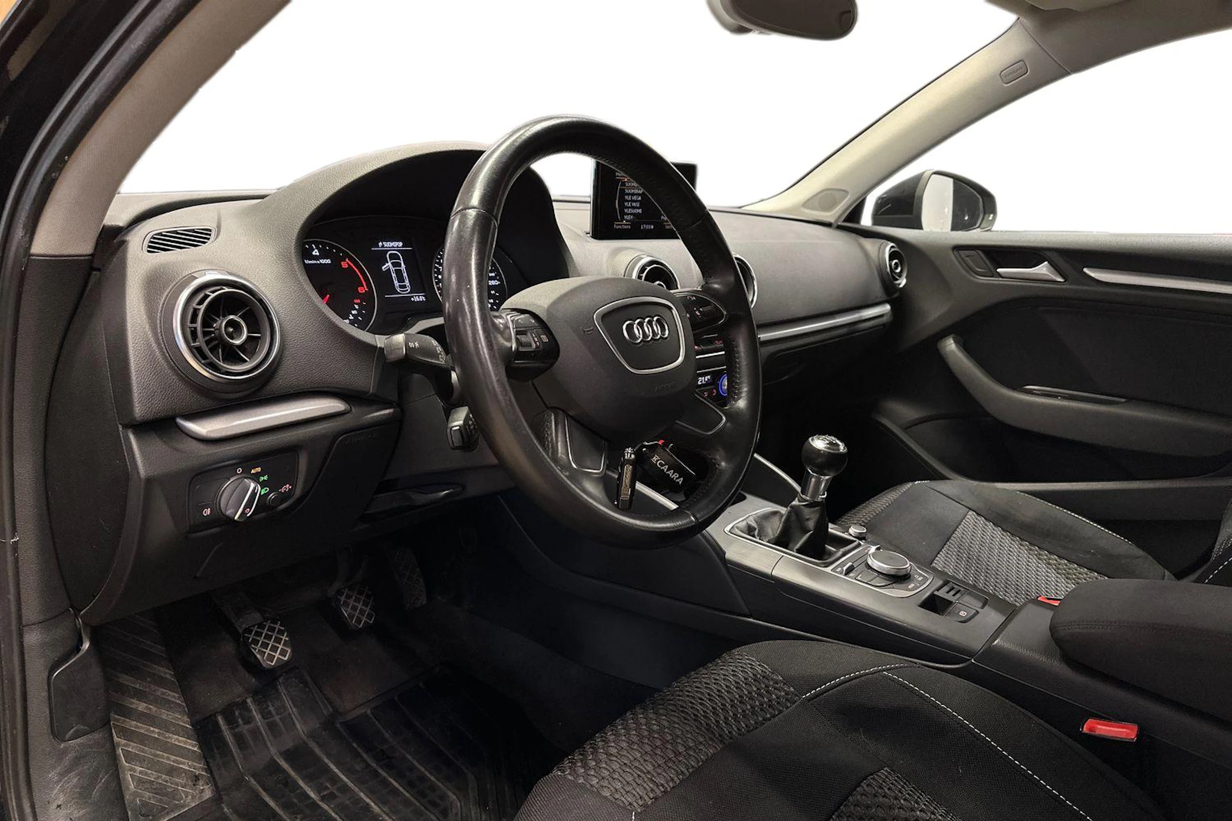 musta Audi A3 2014 kuva 6.