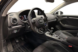 musta Audi A3 2014 kuva 6.