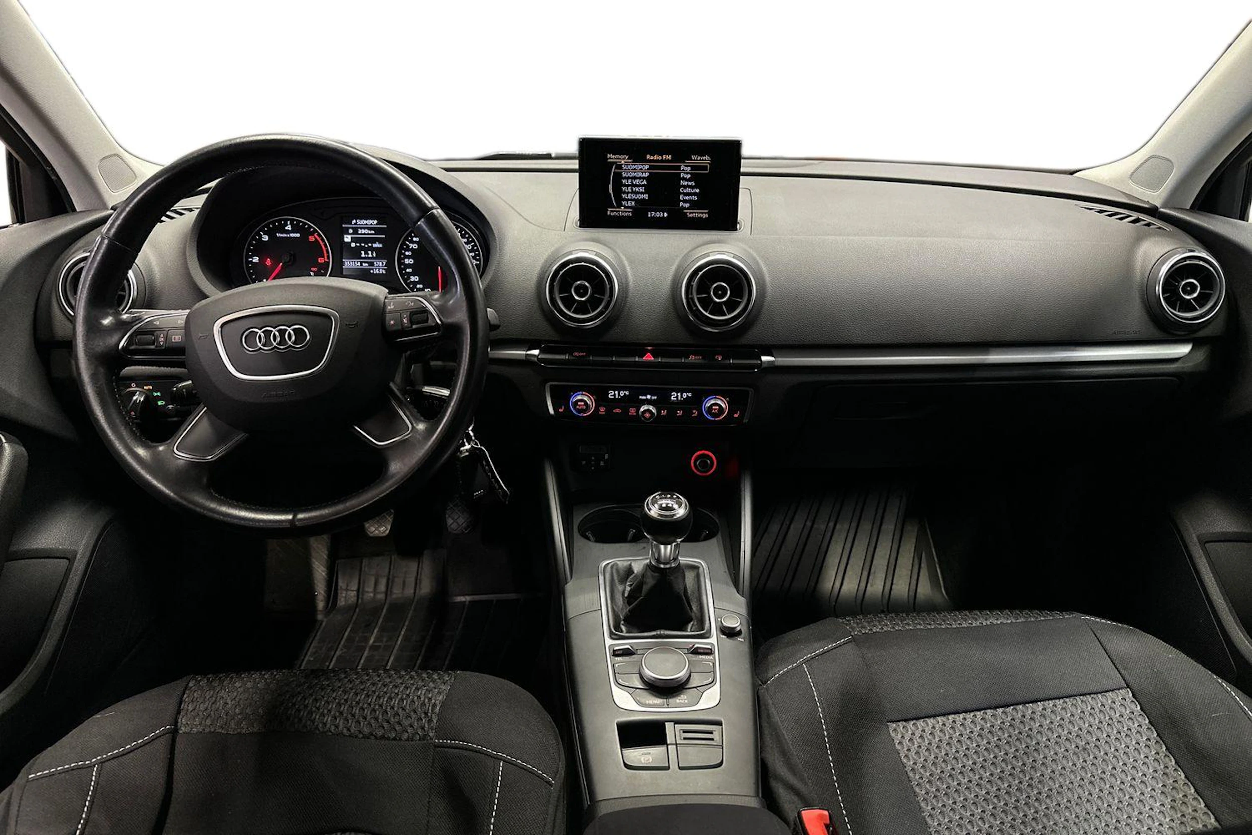 musta Audi A3 2014 kuva 7.