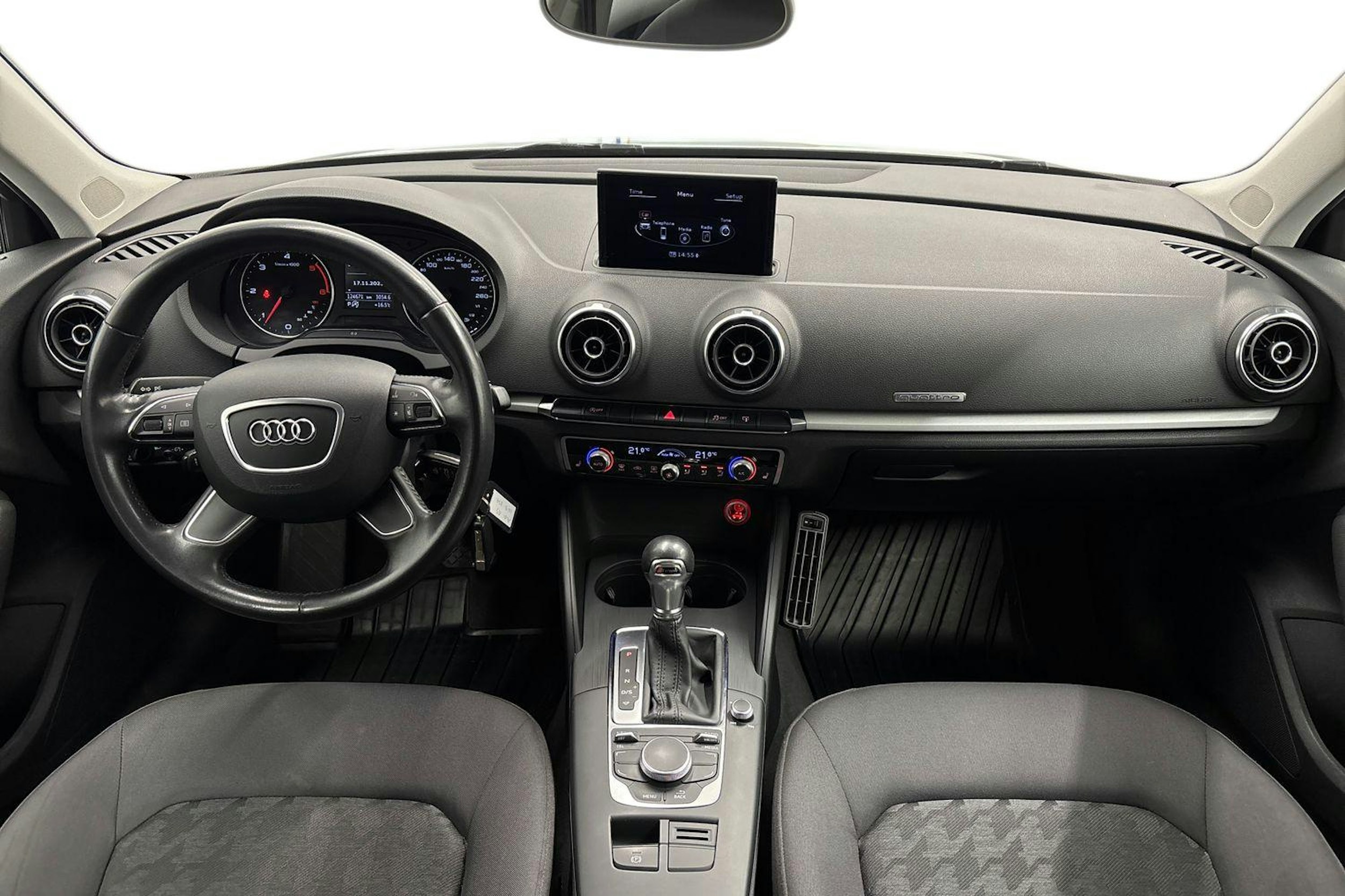 musta Audi A3 2014 kuva 9.