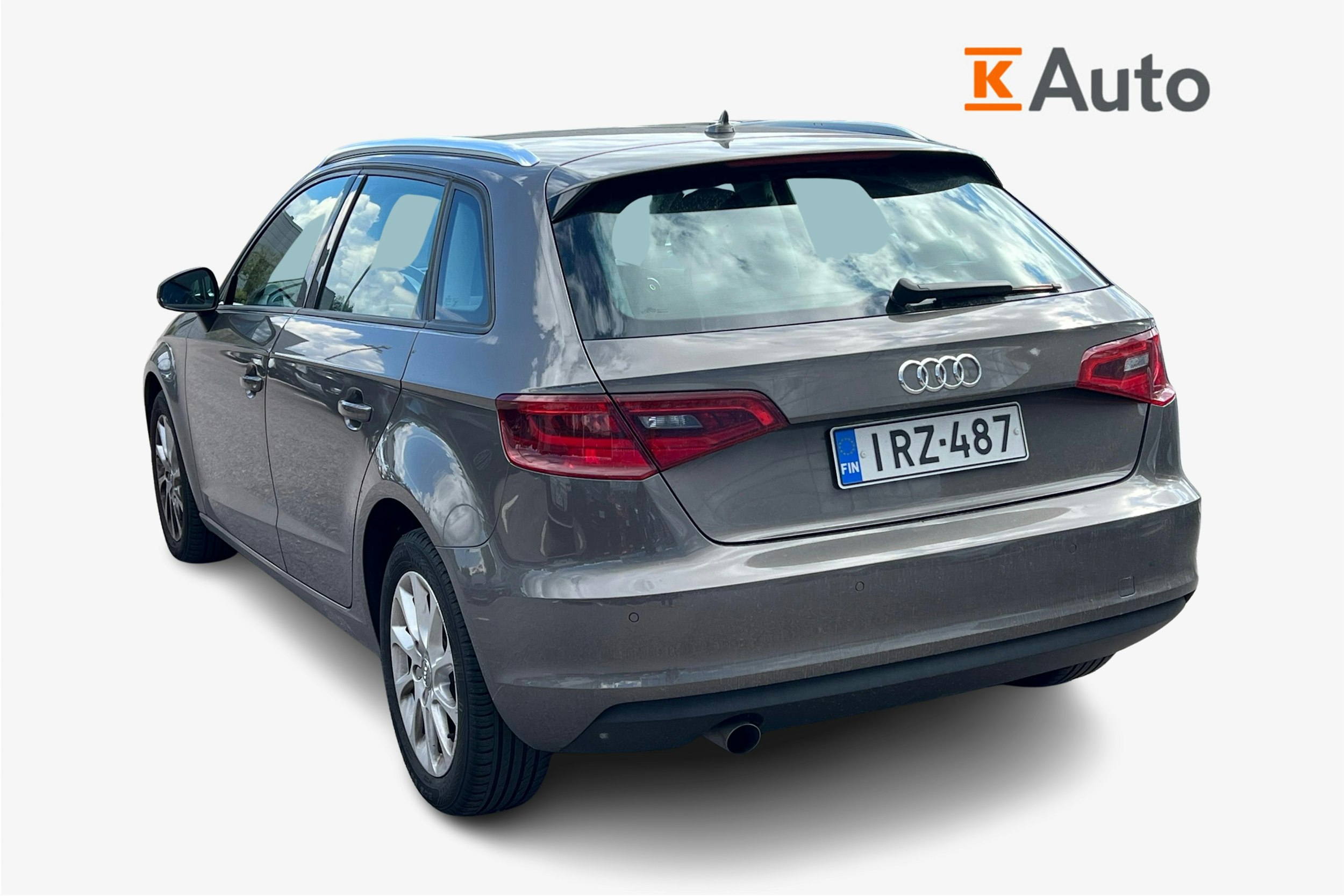 harmaa Audi A3 2015 kuva 2.