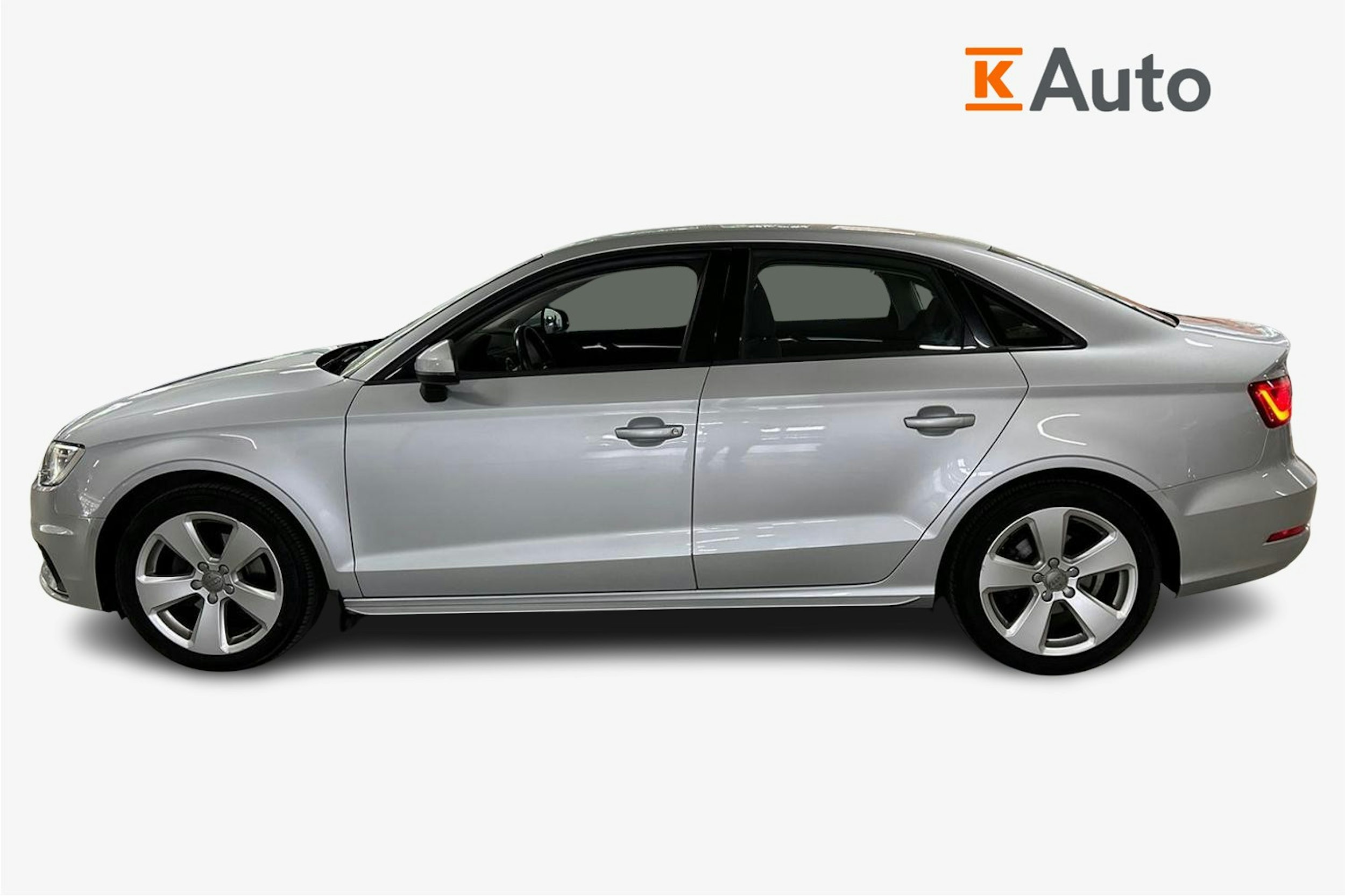 Hopea Audi A3 2014 kuva 6.