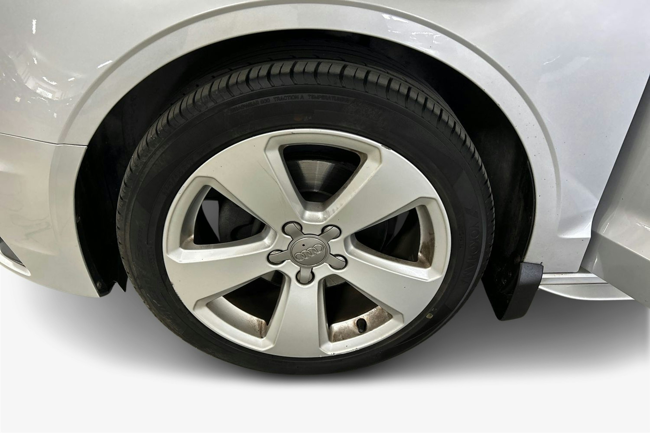 Hopea Audi A3 2014 kuva 11.
