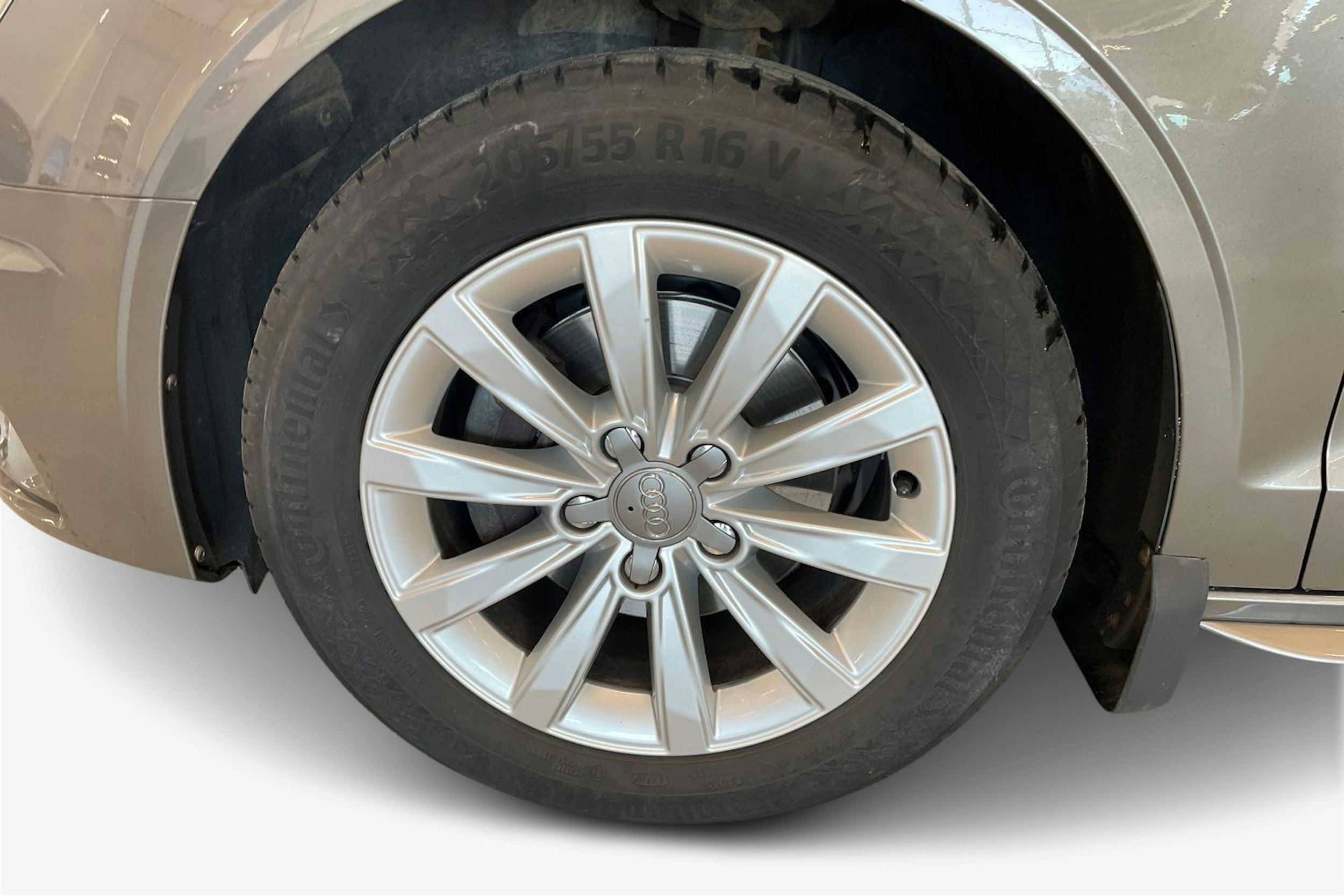 met. harmaa Audi A3 2014 kuva 11.