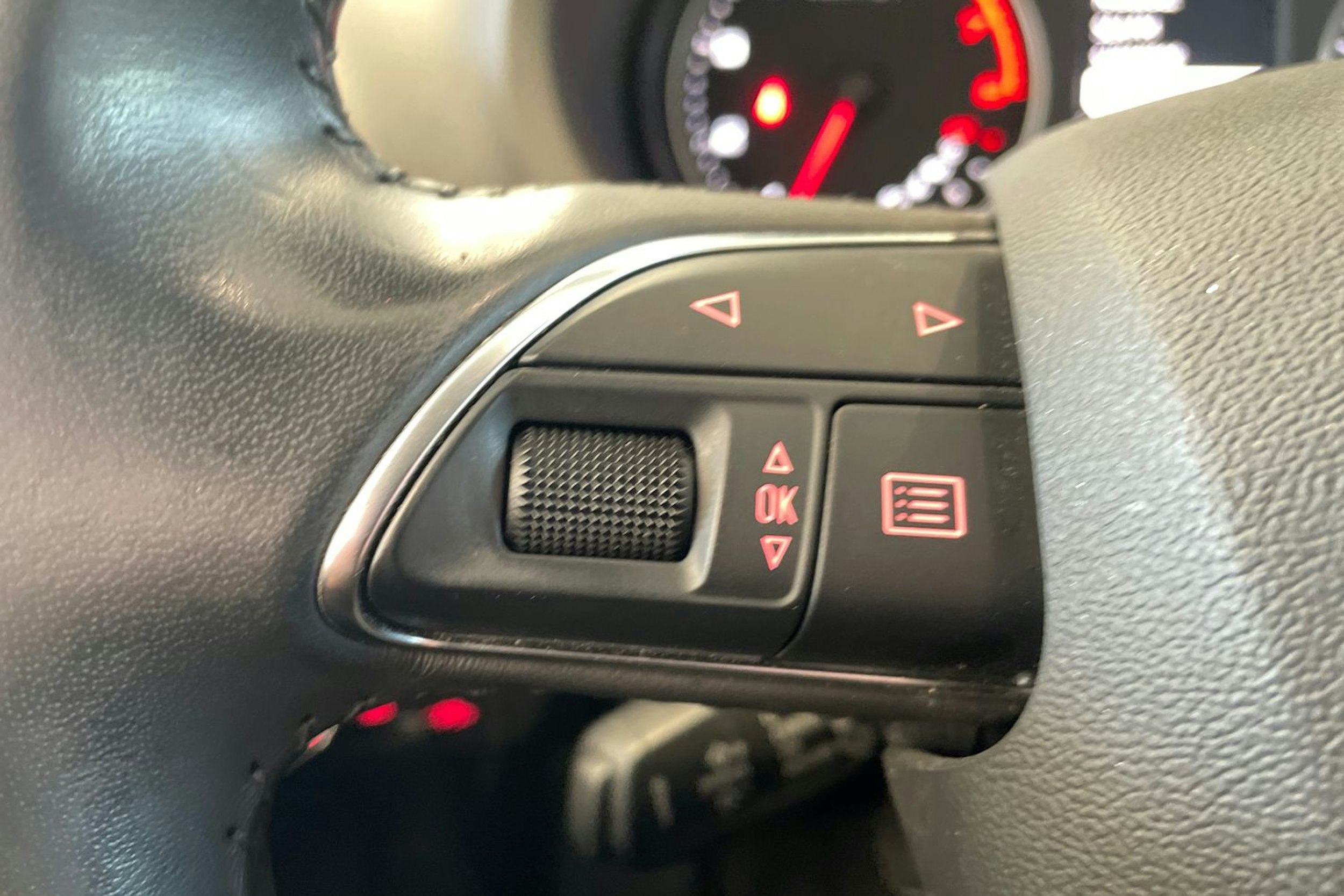 met. harmaa Audi A3 2014 kuva 17.