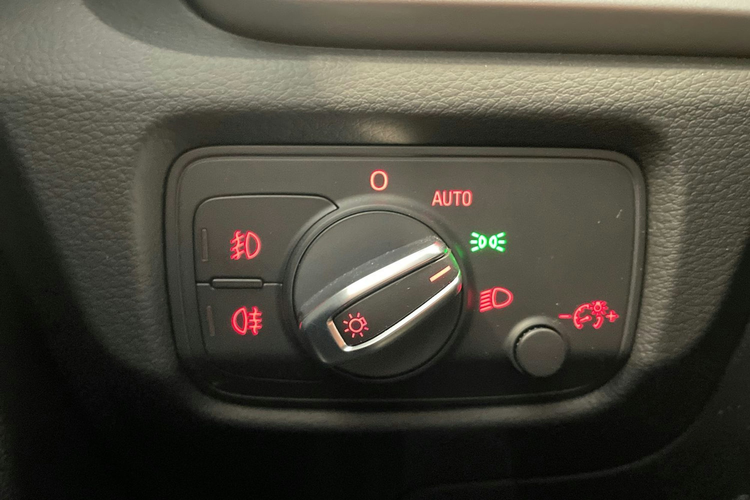 met. harmaa Audi A3 2014 kuva 19.